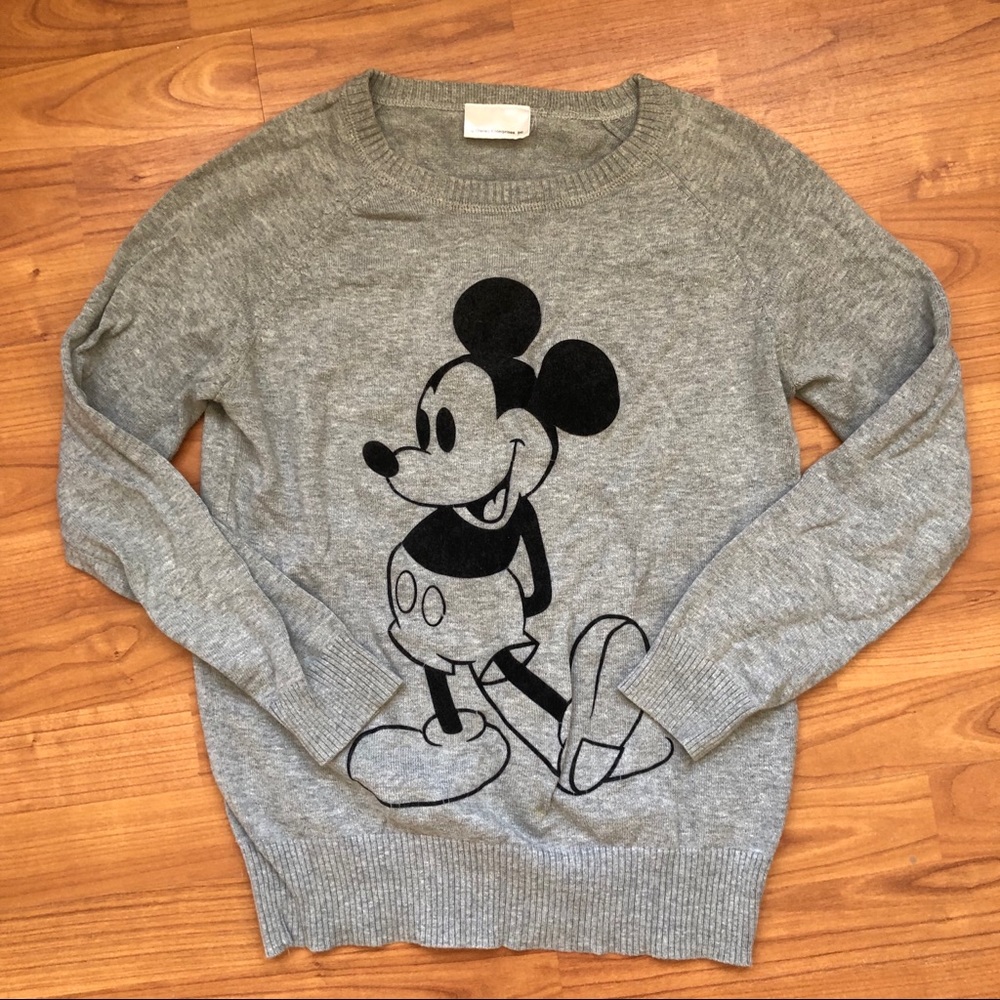 Tokyo Disney Mickey Mouse sweater - gray